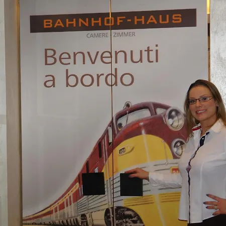 Bahnhof Haus Pensión 3*