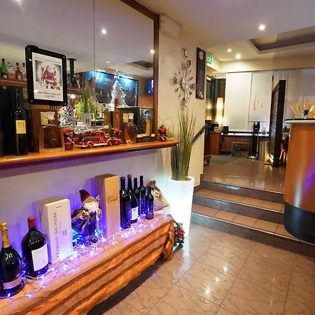 Bahnhof Haus 3* Chiasso