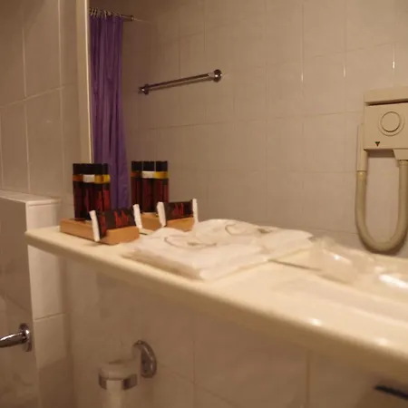 Bahnhof Haus 3* Chiasso